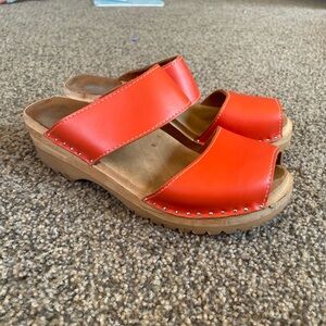 Troentorps Karin Clog (Red Orange) Size 39   IMO 8-8.5